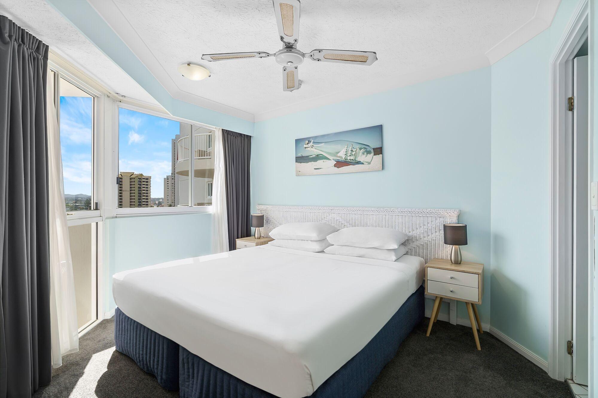 Surf Parade Aparthotel 4*