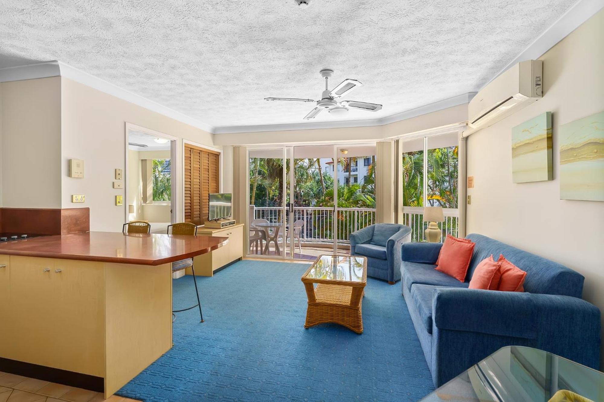 Surf Parade Aparthotel